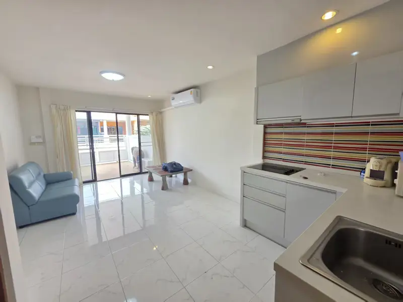 Pattaya House for sale Land area: 228 square meters 3 bedrooms, 2 bathrooms  Swimming pool