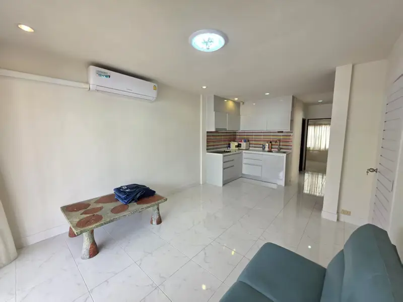 Pattaya House for sale Land area: 228 square meters 3 bedrooms, 2 bathrooms  Swimming pool