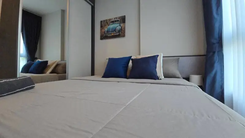 1 bed condo for sale  central Pattaya, in the area are  various shopping centers ,with Pattaya Beach, Bali Hai Pier, Pattaya Walking Street, Central Festival