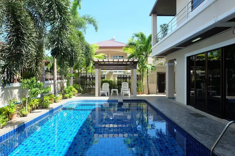 Large  3 bed house with swimming pool Close to Jomtien and The Jomtien area of Pattaya and a quieter, more laid-back coastal destination just south of the city