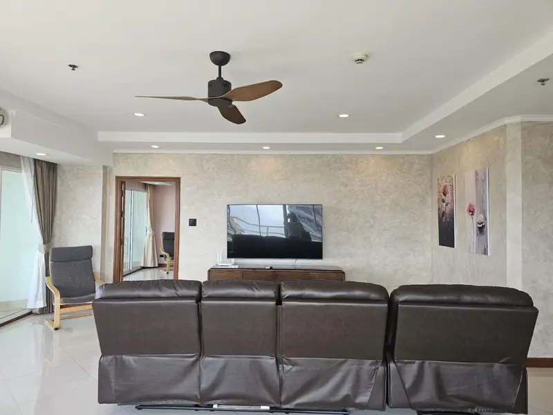 View Talay 5 D  swimming pool, ample parking space, a garden, and a security system for 24 hours