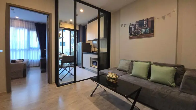 1 bed condo for sale  central Pattaya, in the area are  various shopping centers ,with Pattaya Beach, Bali Hai Pier, Pattaya Walking Street, Central Festival