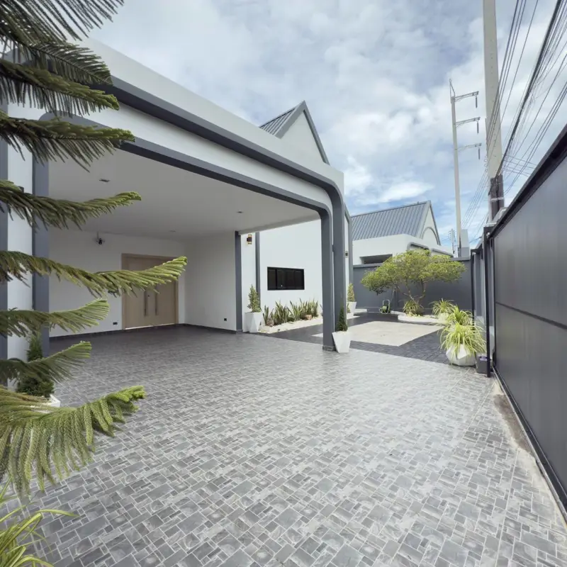 Single house with private swimming pool 3 Bedroom for sale