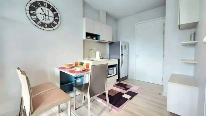 1 bed Condo at Centric Sea at Central Pattaya, Pattaya has the following facilities: Swimming pool, Gym, Security, Car park, Garden, Sauna and Concierge