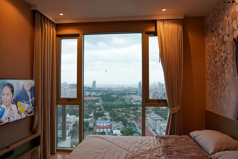 1 bed Condo with sea views Riviera Ocean Drive Luxury High-Rise   Jomtien Beach with infinity  pool