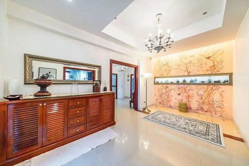 House for sale East Pattaya Land Size: 640 sqm   Living Size: 420 sqm   6 bedrooms 7 bathrooms