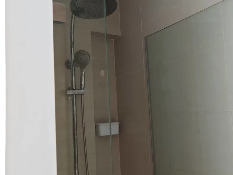 1 bed Condo near Jomtien Beach with children's playground, rooftop pool with sunbeds, and a communal gym, allowing commune overlooking sea view.