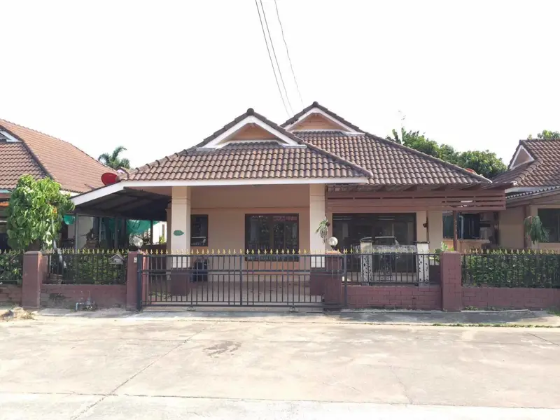 Fire Sale: 2 bedrooms house close to Laem Chabang