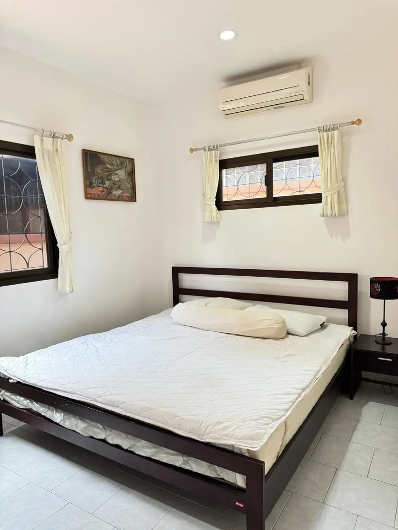 House  for rent at Danevang Village is located in Huay Yai near the new motorway which is very easy to travel. It only takes about 15 - 20 minutes to travel to Jomtien and Pattaya