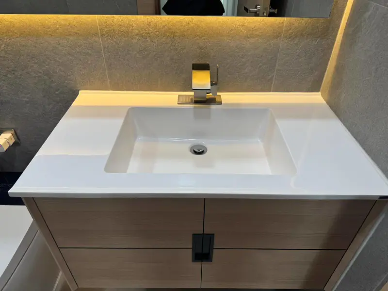 2 bed Condo Wongamat elegant modern condominium conveniently located near Central Festival, Pattaya Beach, Wongamat Beach, 3D Painting Museum, Pattaya Walking Street,