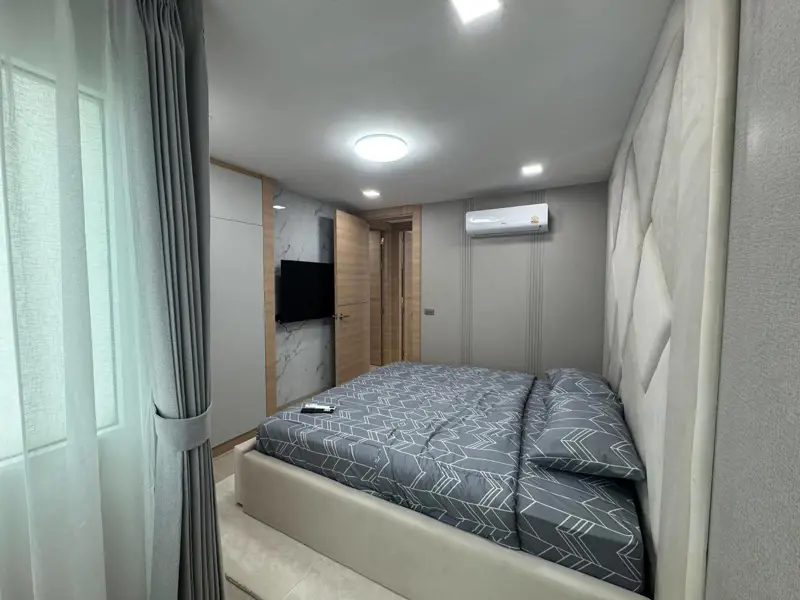 2 bed Condo Wongamat elegant modern condominium conveniently located near Central Festival, Pattaya Beach, Wongamat Beach, 3D Painting Museum, Pattaya Walking Street,