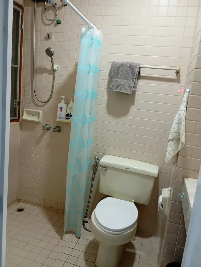 Baan Suan Lalana Condo Studio for sale