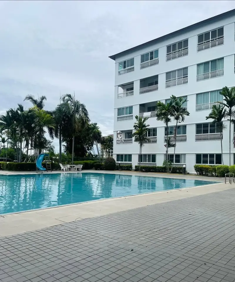  Baan Suan Lalana Condo Studio for sale