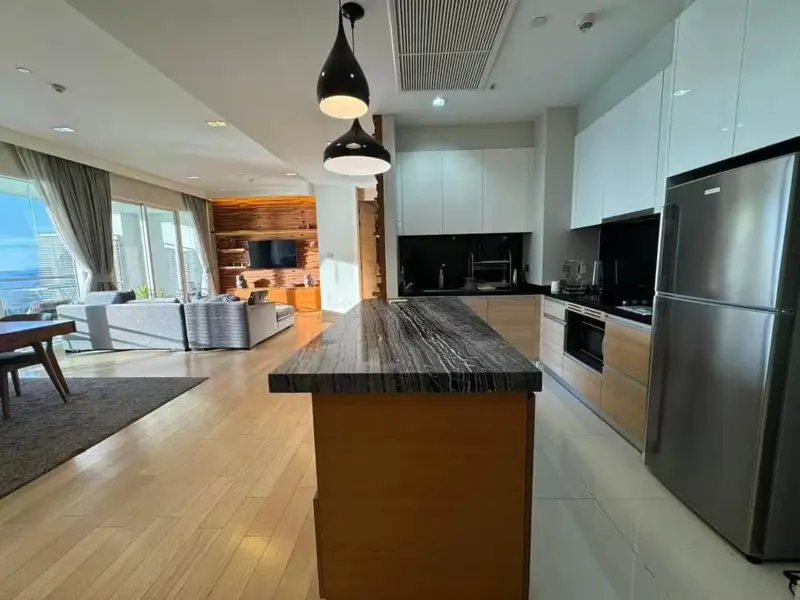  Reflection Jomtien 1 Bedroom for sale with  Swimming pool, Gym, Security, Car park, Garden, Sauna, Children's area, Concierge, Library and Grill. 