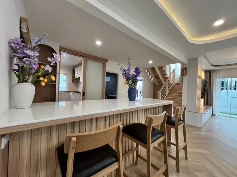 Pruksanara Jomtien Village house for sale 3 bedrooms   3 bathrooms   1 living room   Large European kitchen   Private swimming pool