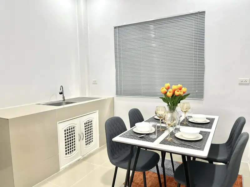 Suksiri Village, Takhian Tia 3 Bedroom for sale Corner house for sale, fully furnished, ready to move in 71 sq wah (approximately 100 sq m) Beautiful corner house,   2 bathrooms