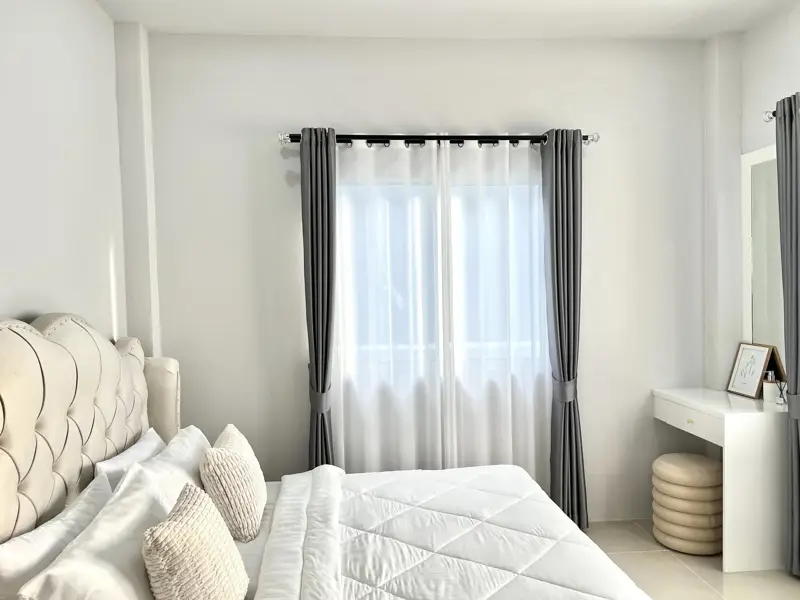 Suksiri Village, Takhian Tia 3 Bedroom for sale Corner house for sale, fully furnished, ready to move in 71 sq wah (approximately 100 sq m) Beautiful corner house,   2 bathrooms