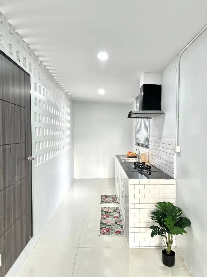 Suksiri Village, Takhian Tia 3 Bedroom for sale Corner house for sale, fully furnished, ready to move in 71 sq wah (approximately 100 sq m) Beautiful corner house,   2 bathrooms