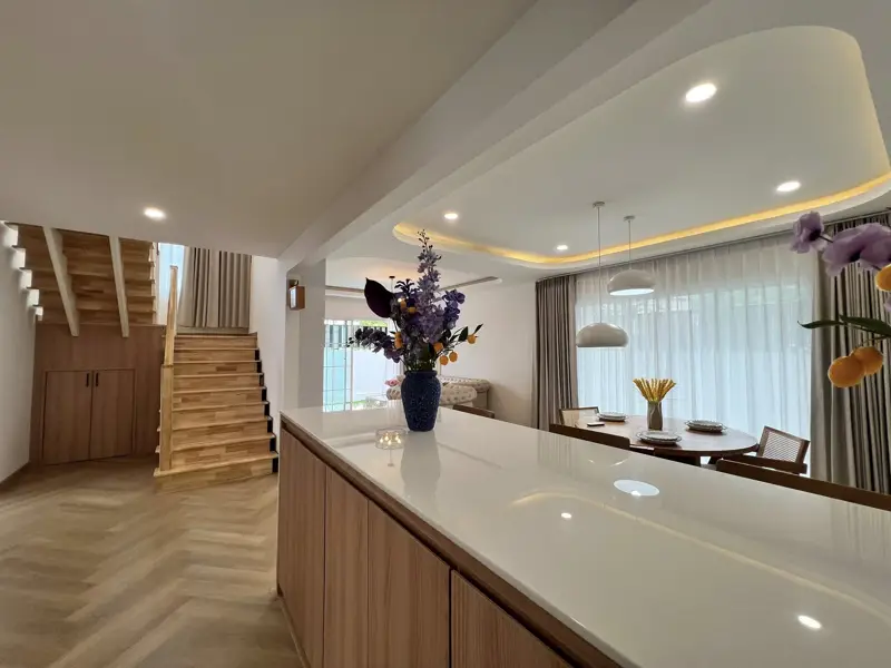 Pruksanara Jomtien Village house for sale 3 bedrooms   3 bathrooms   1 living room   Large European kitchen   Private swimming pool