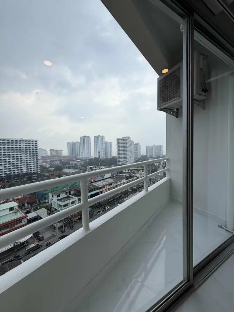  View Talay 1 A Jomtien Studio  Communal Pool - Lobby - Bar - Communal Gym