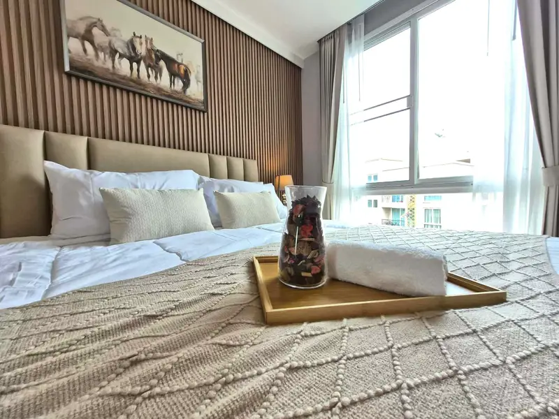 Atlantis Condo Resort 1 Bedroom Condo with model beach, waterfall curtain pool, river bridge, giant ship, or a children's water park. There is also a jacuzzi for adults  with 24 security system 