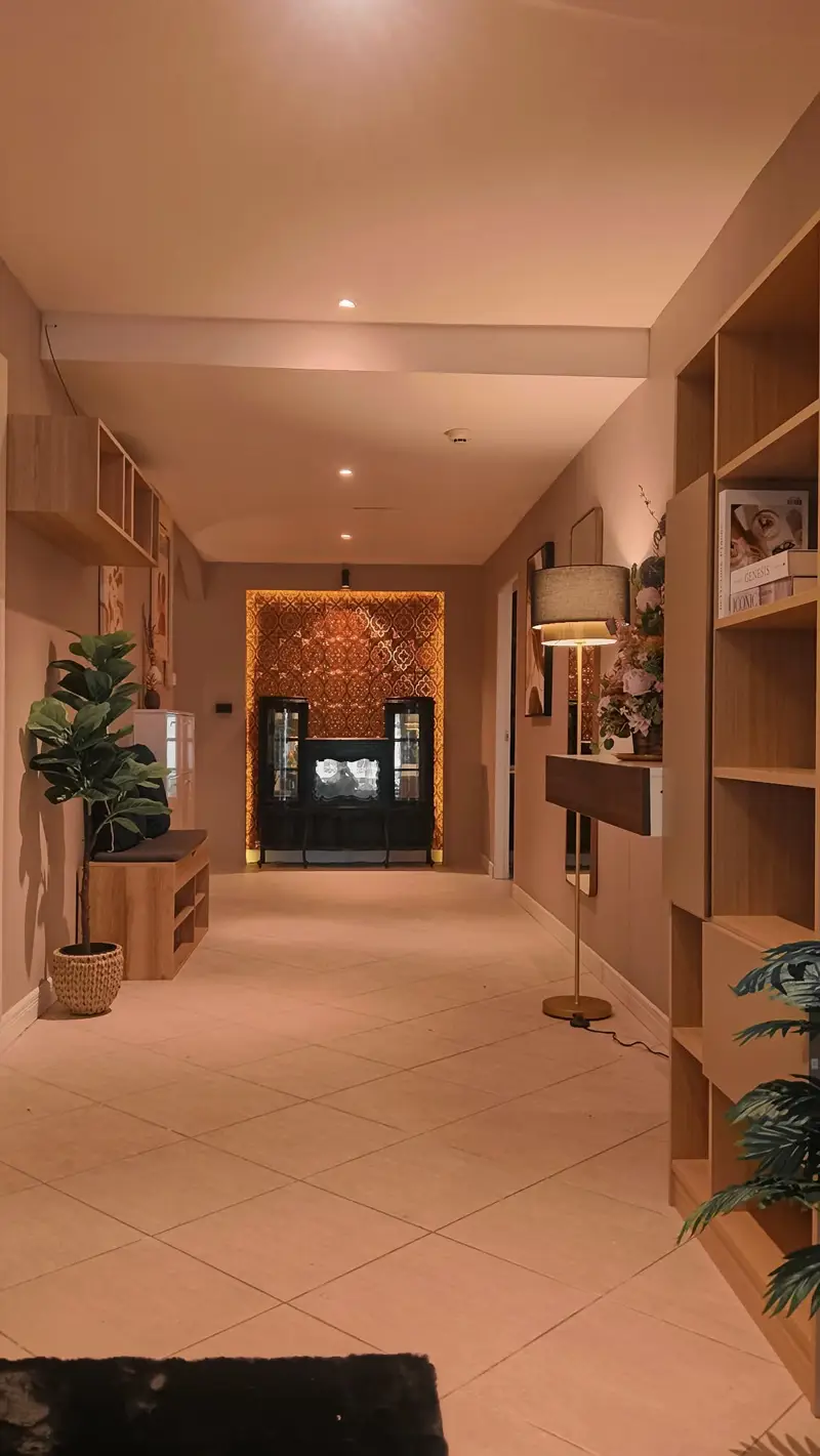 Executive residence 4 Condo Pratumnak comprising of a swimming pool, fitness room, car parking, and CCTV throughout the building. Near to tourist attractions,