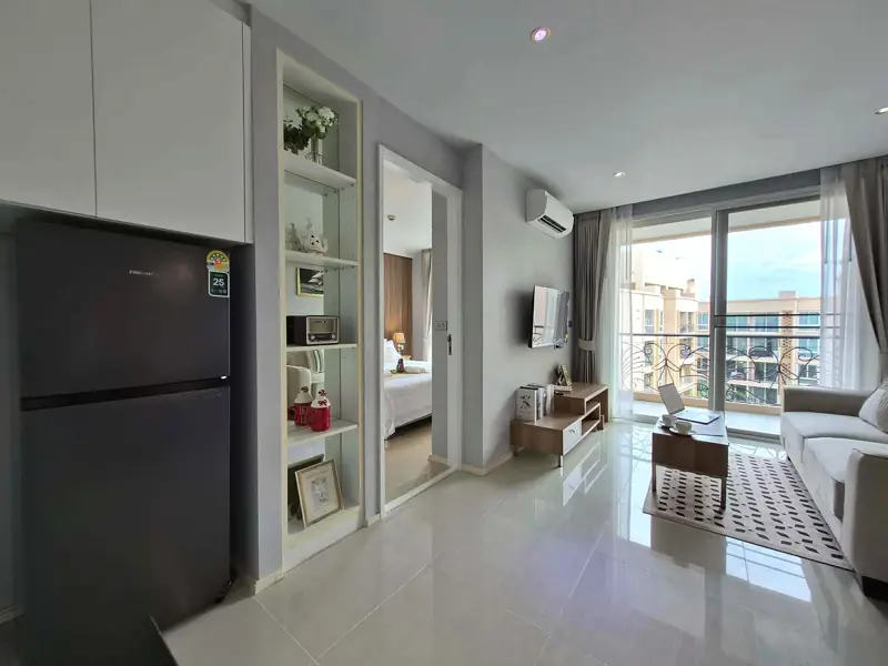 Atlantis Condo Resort 1 Bedroom Condo with model beach, waterfall curtain pool, river bridge, giant ship, or a children's water park. There is also a jacuzzi for adults  with 24 security system 