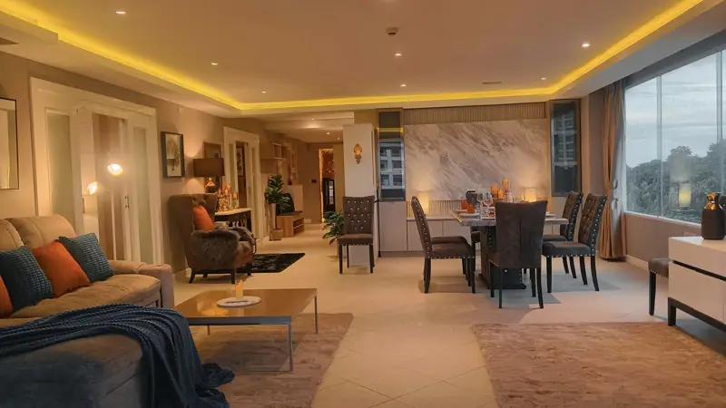 Executive residence 4 Condo Pratumnak comprising of a swimming pool, fitness room, car parking, and CCTV throughout the building. Near to tourist attractions,