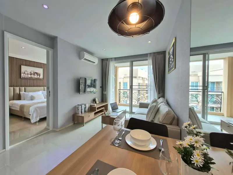 Atlantis Condo Resort 1 Bedroom Condo with model beach, waterfall curtain pool, river bridge, giant ship, or a children's water park. There is also a jacuzzi for adults  with 24 security system 