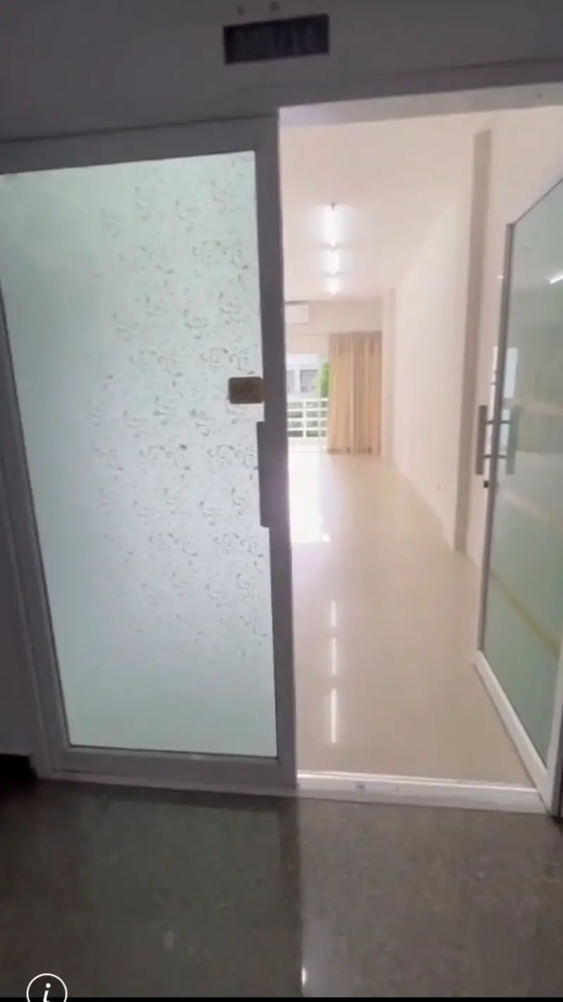 View Talay 7 Studio office for rent