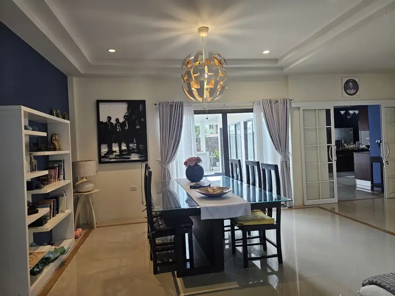 Pool villa in Huay Yai 3 Bedroom for rent