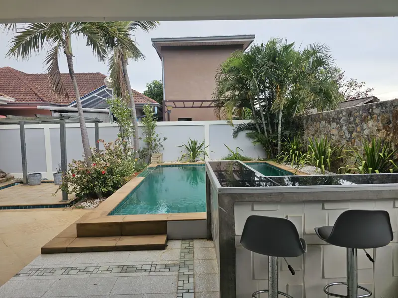 Pool villa in Huay Yai 3 Bedroom for rent