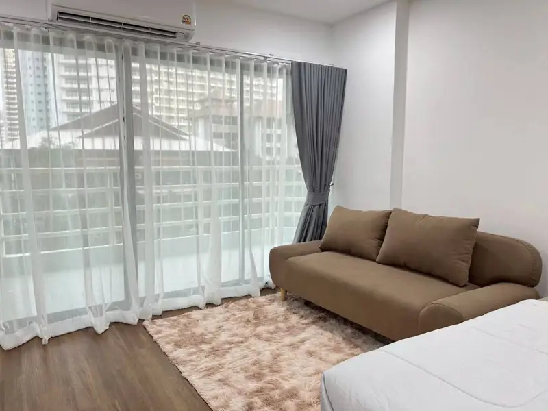 View Talay 5 Condominium Studio for rent