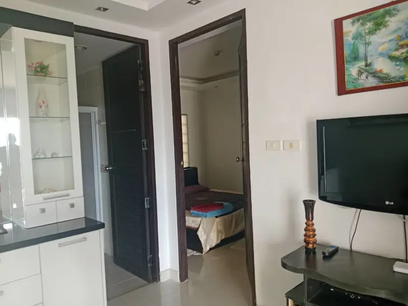 2 bed Condo at Privacy  Wongamat with swimming pool, a fitness center, a tennis court, and a 24-hour security system