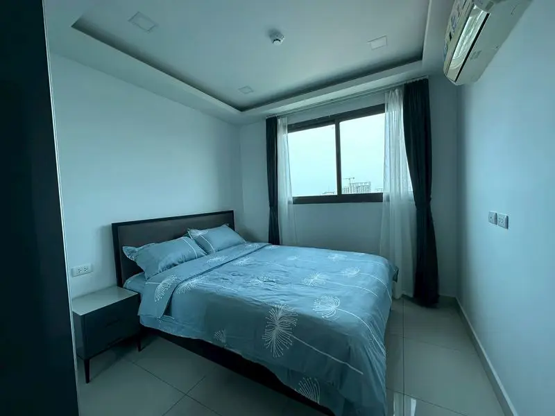  bed condo in the inner-city resort living of Pattaya for total relaxation.
