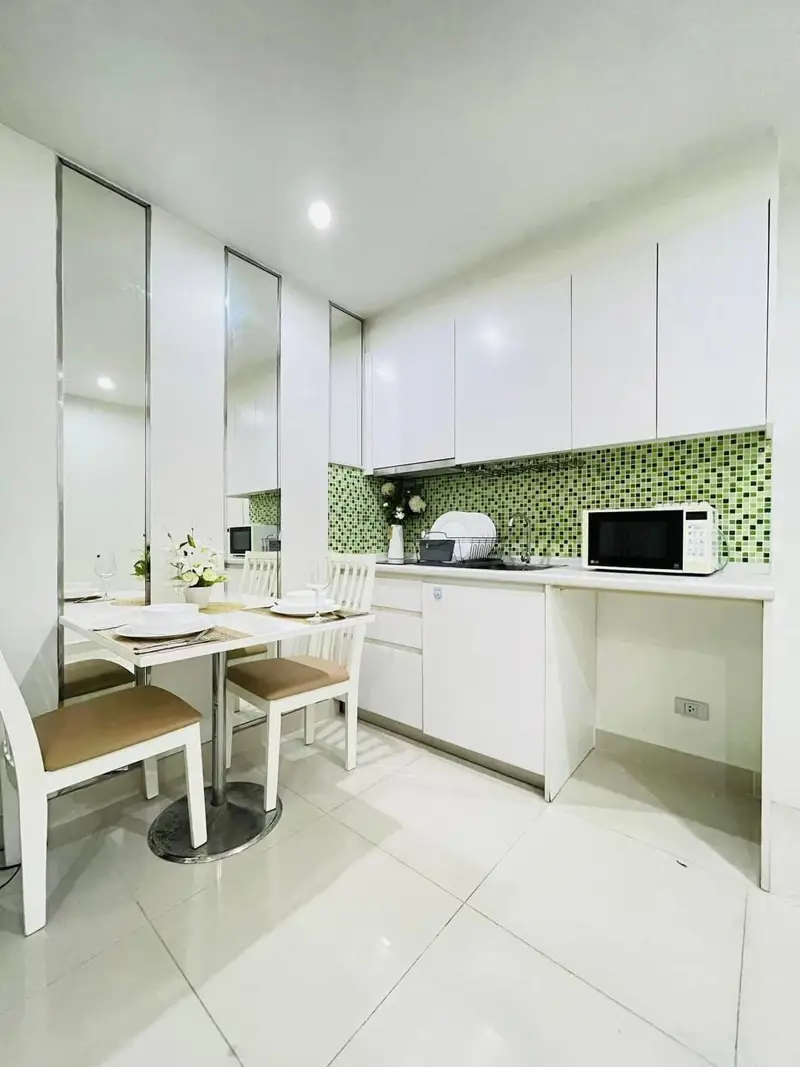 5th floor  View: Pool view Condo for rent at Amazon Residence Jomtien,   Layout: 1 bedroom, 1 bathroom  Size: 35 sq m 