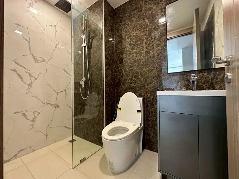  bed condo in the inner-city resort living of Pattaya for total relaxation.