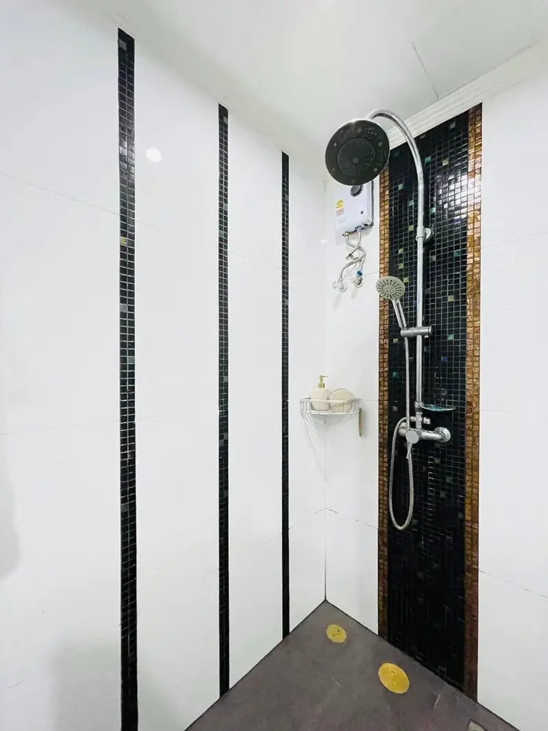 5th floor  View: Pool view Condo for rent at Amazon Residence Jomtien,   Layout: 1 bedroom, 1 bathroom  Size: 35 sq m 