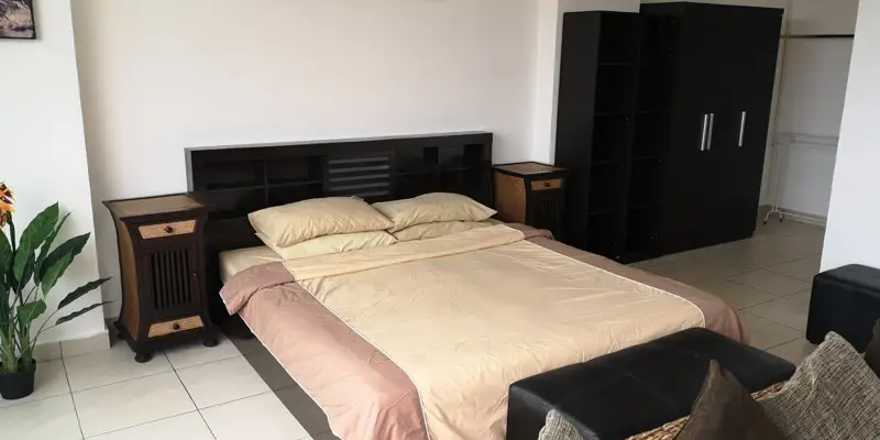 Thep Thip, Pratumnak Soi 6 Studio for sale