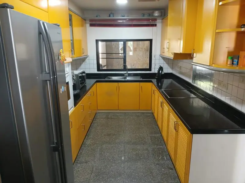 3 bed Duplex sea view beach side condo for sale in central Pattaya