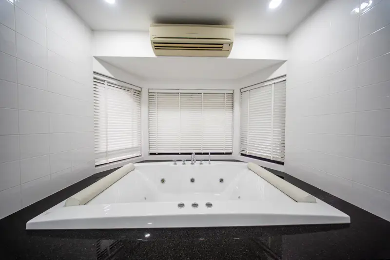 1 Story in Nongmaikaen12, 4 Bedroom for sale
