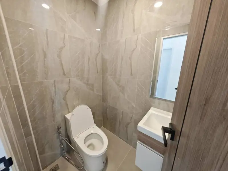 EK Mongkol Village, Jomtien 5 Bedroom house for sale bathroom