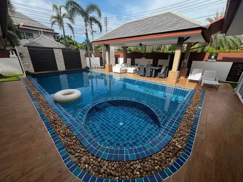 4 Bedrooms House with private Pool in Baan Dusit Pattaya Garden – Corner Plot