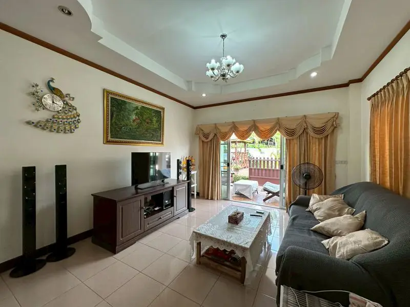 Soi Siam Country Club House for sale Pattaya Tropical 2, with a large open space, perfect for creating your dream garden or even adding a private swimming pool.