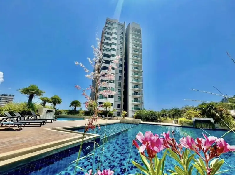 The Axis Condominium 2 Bedroom for sale