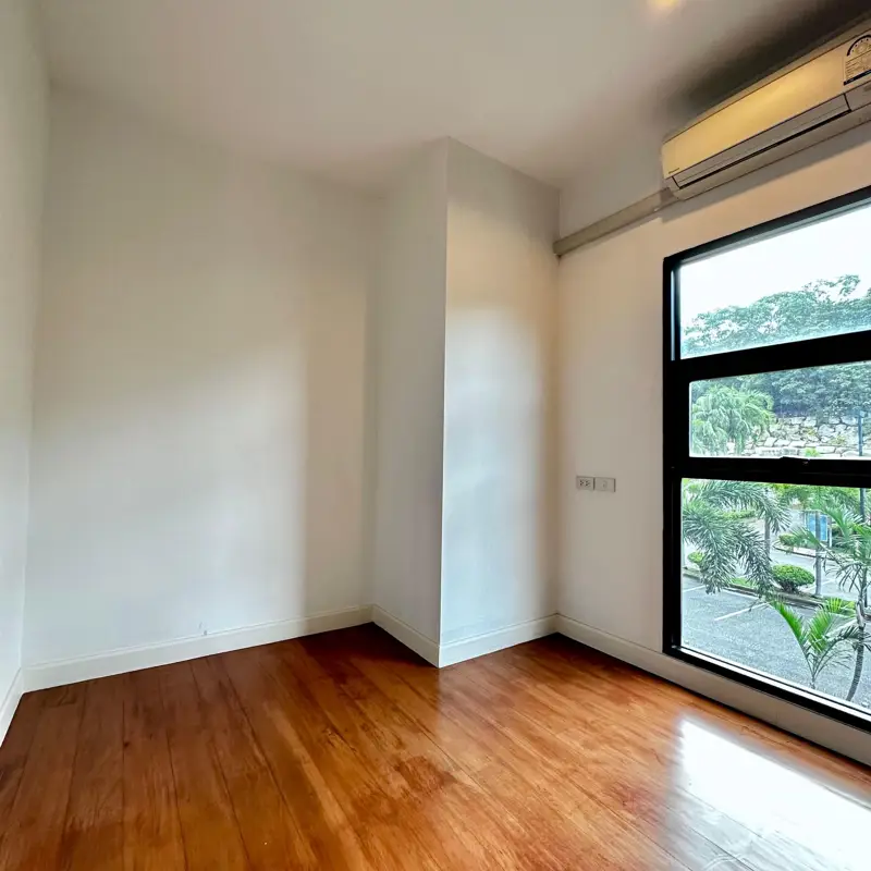 The Axis Condominium 2 Bedroom for sale