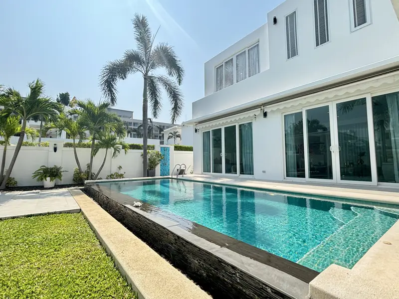 Plam Oasis Villa 4 Bedroom for sale