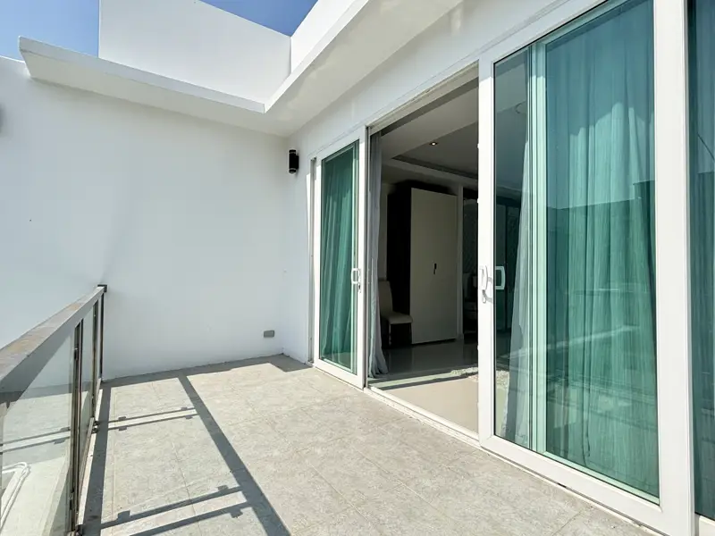 Plam Oasis Villa 4 Bedroom for sale