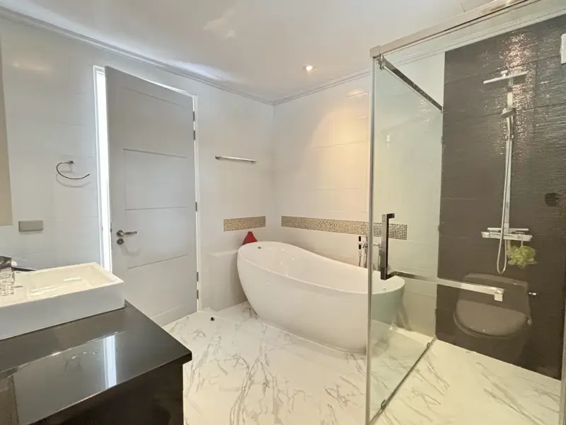 Plam Oasis Villa 4 Bedroom for sale