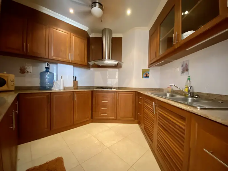 2 Bed spacious Condo Pratumnak with Swimming pool, Gym, Security, Car park and Concierge.